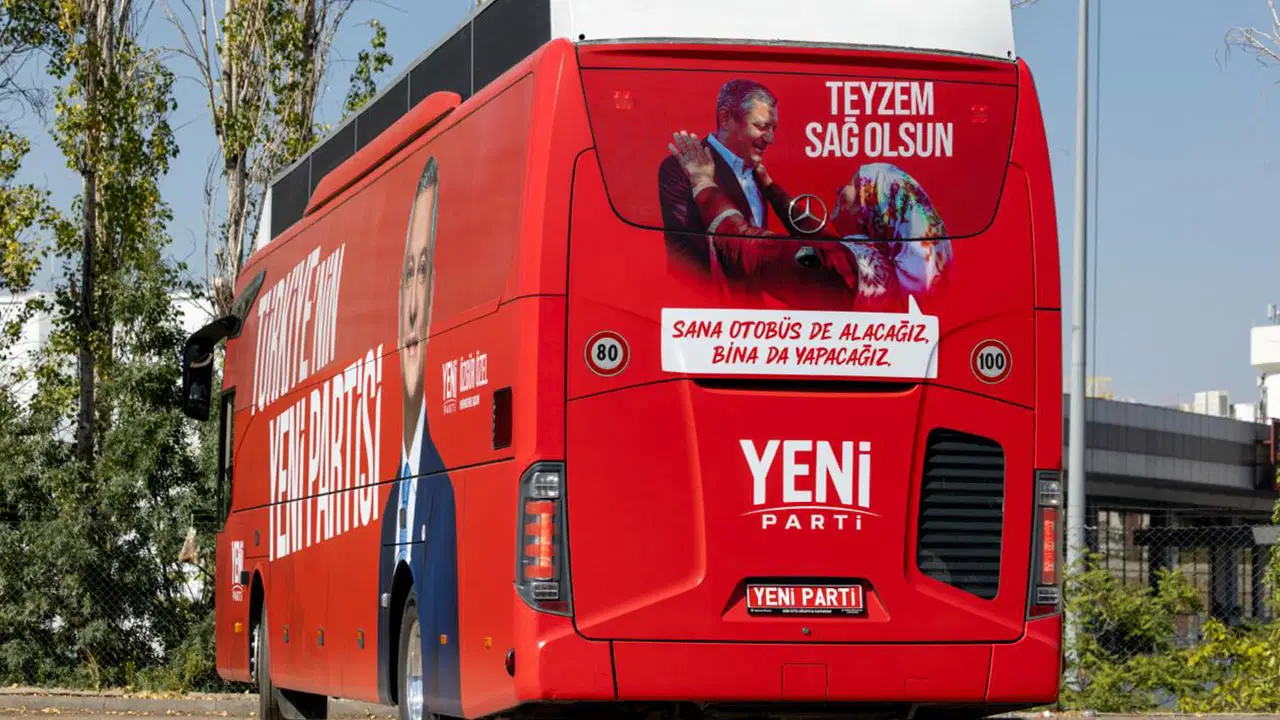 YENİ Parti’nin ilk otobüsü hazır: ‘Teyzem sağ olsun’